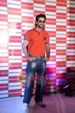 Hrithik Roshan launch Provogue_s new Spring Summer catalogue in Novotel on 2nd April 2011 (19).JPG