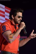 Hrithik Roshan launch Provogue_s new Spring Summer catalogue in Novotel on 2nd April 2011 (7).JPG