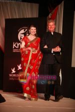 Canadian High Commissioner at Khushii Aids Fundraiser in Delhi on 6th April 2011.jpg