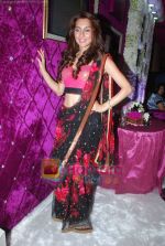 Anusha Dandekar at Shane-Falguni show at Shehnaai 2011 in J W marriott, Juhu, Mumbai on 9th April 2011 (3).JPG