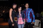 Rajeev Khandelwal, Soha Ali Khan, Mrinalini Sharma on the sets of Soundtrack in Bandra, Mumbai on 9th April 2011 (6).JPG