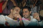 Abhishek Bachchan, Rohan Sippy at Dum Maro Dum Promotion in Mumbai on 10th April 2011 (4).JPG