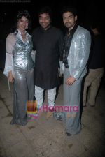Debina Banerjee, Gurmeet Choudhary, Ashutosh Rana at Debina_s bday bash in Madh on 17th April 2011 (2).JPG