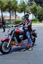 Arjun Rampal launches Garware Motors Hyosung Super bikes  in Taj Land_s End on 22nd April 2011 (13).JPG