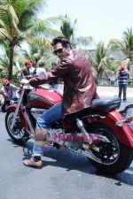 Arjun Rampal launches Garware Motors Hyosung Super bikes  in Taj Land_s End on 22nd April 2011 (16).JPG