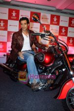 Arjun Rampal launches Garware Motors Hyosung Super bikes  in Taj Land_s End on 22nd April 2011 (48).JPG