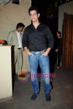 Sharman Joshi at Food Food channel bash hosted by Sanjeev Kapoor in Bunglow 9 on 22nd April 2011 (8).JPG