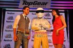 Anushka Sharma, Imran Khan launch special issue of BBC Top Gear magazine in Taj Land_s End on 27th April 2011 (19).JPG