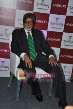 Amitabh Bachchan inaugurates Tanishq store in Andheri on 29th April 2011 (2).JPG