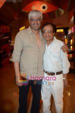 Vikram Bhatt at the Premiere of Men will be Men in PVR, Juhu, Mumbai on 28th April 2011 (6).JPG