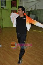 Shiamak Dawar celebrates International dance day with VAF kids in Mahalaxmi on 29th April 2011 (31).JPG