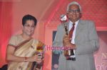 at Achievers Awards in Trident, Mumbai on 1st May 2011 (79).JPG