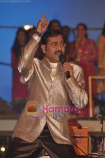Sudesh Bhosle at Pyarelal_s musical concert in Andheri Sports Complex on 7th May 2011 (8).JPG
