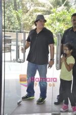 Ajay Devgan and daughter snapped at Novotel on 15th May 2011 (7).JPG
