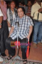 Kader Khan shoots for Andha Kanoon in Cinevista on 21st May 2011 (6).JPG