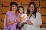 Konkana Sen at Shabia Ravi Walia_s book Mamma Mania launch in Oxford on 3rd June 2011 (17).JPG
