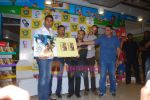 Abhishek Bachchan, Rohan Sippy at Dum Maro Dum DVD launch in Shoppers Stop, Mumbai on 4th June 2011 (11).JPG