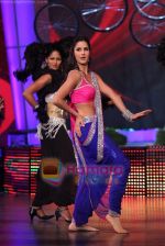 Katrina Kaif dancing on NDTV Greenathon (3).jpg