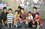 Salman Khan at IIFA Press meet to announce Chillar Film and Enviorment initiatives in Taj Land_s End on 5th June 2011 (72).JPG