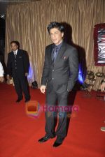 Shahrukh Khan at Ganesh Hegde_s wedding reception in Grand Hyatt on 5th June 2011 (5).JPG