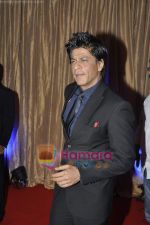 Shahrukh Khan at Ganesh Hegde_s wedding reception in Grand Hyatt on 5th June 2011 (6).JPG
