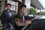 Shahrukh Khan at the launch of Kanika Dhillon_s book - Bombay Duck is a Fish in Taj Lands End, Mumbai on 6th June 2011.JPG