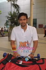 Vatsal Seth of Mumbai heroes snapped in Mumbai Airport on 6th June 2011 (3).JPG