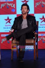 Hrithik Roshan at press meet of Just Dance in Taj Land_s End on 13th June 2011 (23).JPG