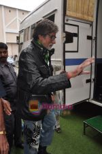 Amitabh Bachchan at KBC-BHTB photoshoot in Mehboob, Bandra, Mumbai on 14th June 2011.JPG