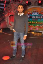 Imran Khan on the sets of Entertainment Ke Liye Kuch Bhi Karenga in Yashraj on 17th June 2011 (6).JPG