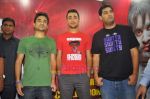 Imran Khan, Kunal Roy Kapoor, Vir Das at Delhi Belly T-shirts launch at Garment Fair in Goregaon on 20th June 2011 (28).JPG