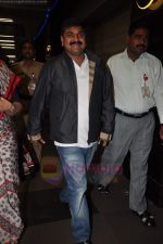 leave for IIFA in Mumbai Airport on 21st June 2011 (137).JPG