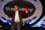 Salman Khan launches Blackberry Playbook  in Grand Hyatt, Mumbai on 22nd June 2011 (25).JPG