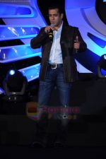 Salman Khan launches Blackberry Playbook  in Grand Hyatt, Mumbai on 22nd June 2011 (30).JPG