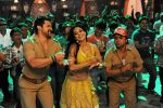 Aftab Shivdasani, Shweta Tiwari, Rajpal Yadav in Still from the movie Bin Bulaye Baraati (2).jpg