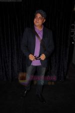 Vinay Pathak at FHM Sexiest people issue in canvas, Mumbai on 24th June 2011 (28).JPG