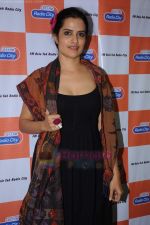 Shona Mahapatra at Radio City Taka Tak Mumbai Awards in Bandra, Mu,mbai on 25th June 2011 (10).JPG