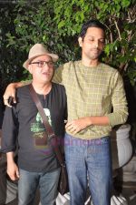 Vinay Pathak at Bheja Fry 2 success bash in Cest La Vie on 25th June 2011 (86).JPG