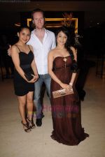at Visteri fashion show in Novotel, Mumbai on 25th June 2011 (106).JPG