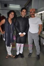Aamir Khan, Kiran Rao at Vir Das stand up comedy act in Andrews on 26th June 2011 (28).JPG