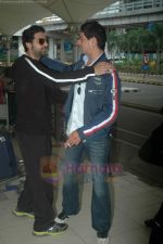 Abhishek Bachchan return from Toronto in Mumbai Airport on 27th June 2011 (47).JPG