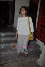 Kiran Rao at Delhi Belly Cast screening in PVR, Juhu, Mumbai on 27th June 2011 (38).JPG