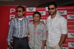 Aftab Shivdasani, Gulshan Grover, Rajpal Yadav at Aftab Shivdasani_s special screening of Bin Bulaye Baraati for Helpage India in Parel, Mumbai on 29th June 2011 (56).JPG