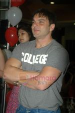 Sohail Khan at Chillar Party promotional event in Infinity Mall on 1st July 2011 (35).JPG