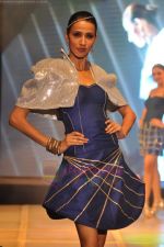 Alecia Raut walk the ramp for INIFD Annual Fashion show in St Andrews on 2nd July 2011 (142).JPG