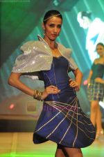 Alecia Raut walk the ramp for INIFD Annual Fashion show in St Andrews on 2nd July 2011 (144).JPG