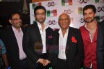 Neil Mukesh, Karan Johar, Yash Chopra at Spaghetti restaurant launch in Khar, Mumbai on 3rd July 2011 (45).JPG