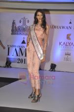at the launch of the final 20 contestants for IAMSHE pageant in Trident, Mumbai on 4th July 2011 (11).JPG