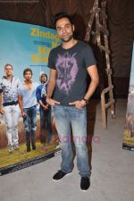 Abhay Deol at Zindagi Na Milegi Dobara ties up with UTV Movies in Mehboob on 5th July 2011 (154).JPG