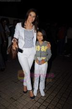 Rageshwari Loomba at Chillar Party premiere in PVR on 6th July 2011  (2).JPG